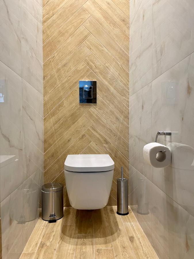 Apartment Centre Inn チェルニウツィー エクステリア 写真